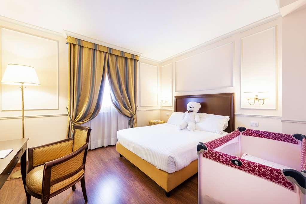 The Regency Sure Hotel Collection By Best Western Lissone Phòng bức ảnh